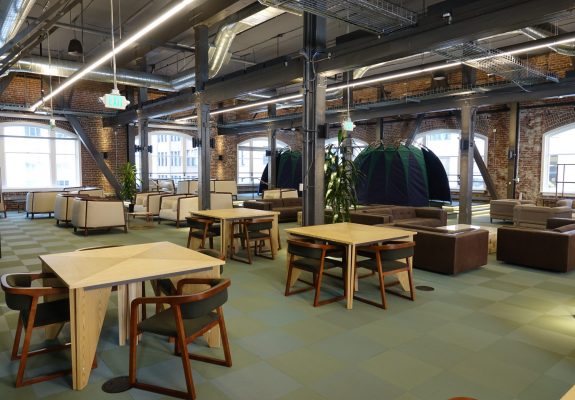 LOUNGE FLOOR - WW - 149 NMS