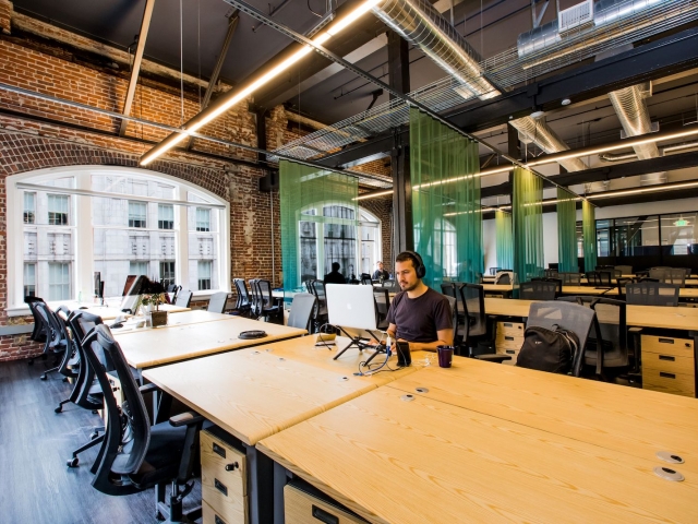 HOT DESK - WW - 149 NMS